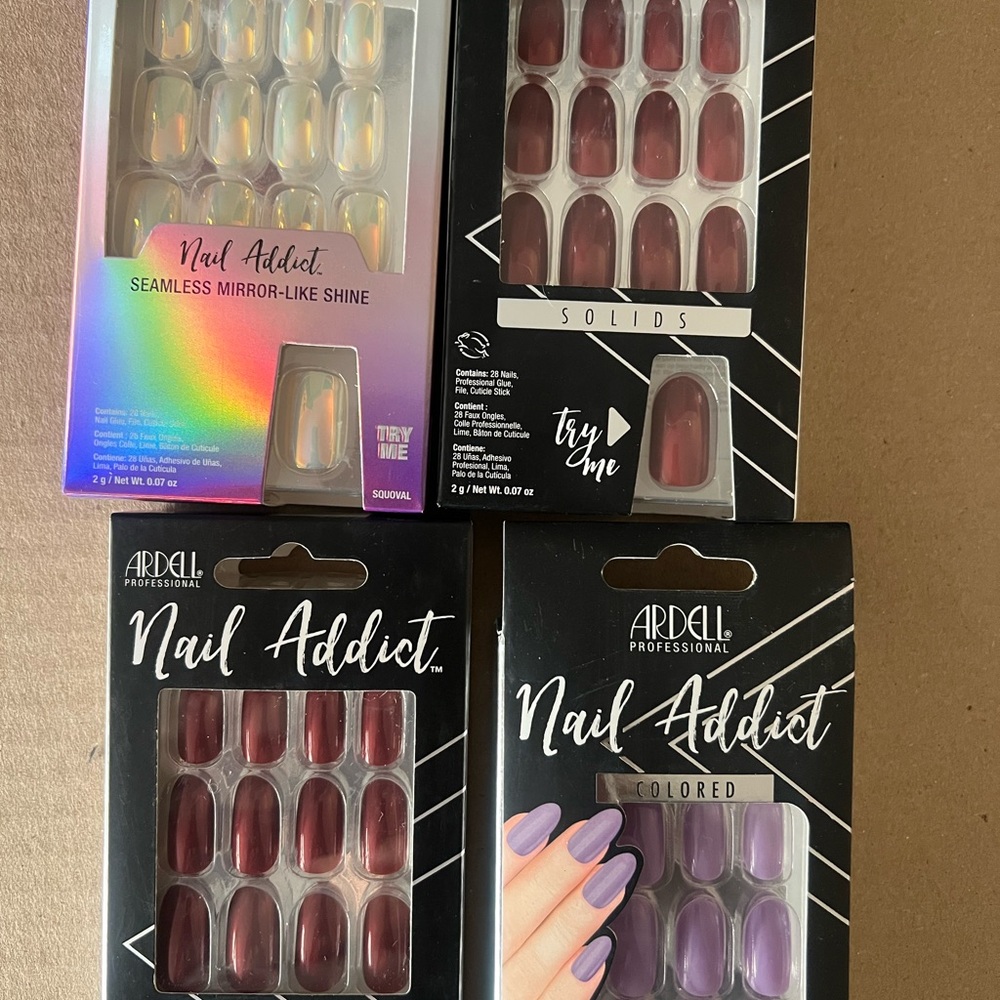 Ardell Nail Addict Press-On Nails - Mirror Shine and Solid Colors